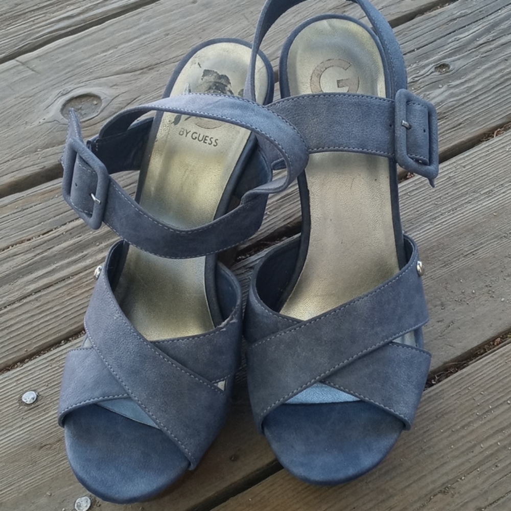 Blue Guess Platforms - Picture 2 of 6